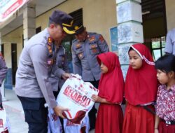 Polres Pringsewu Salurkan Bantuan Sosial dan Pendidikan dari Alumni AKABRI 1990