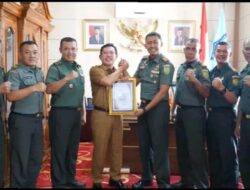 Wako Ahmadi Terima Penghargaan Danrem 042/Gapu