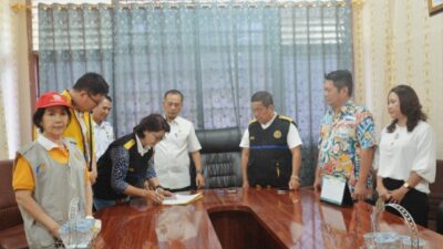 Bantuan 50 Tabung Oksigen dari Rotary Club Lampung Untuk Lamteng Diterima