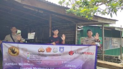Cegah Pungli, Polsek Kelapa Sosialisasikan Tentang Saber Pungli Kepada Warga Kecamatan Kelapa