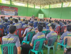 Polres Pringsewu Berikan Penyuluhan Keamanan Pemilu Kepada Ratusan Anggota Sat Linmas