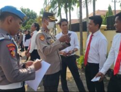 Propam Polres Sinjai Cek Kelengkapan Personel