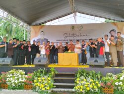 Bakal Calon Walikota Palembang Charma Afrianto Bersama Istri Hadiri Undangan Hari Jadi PBSB Ke-32