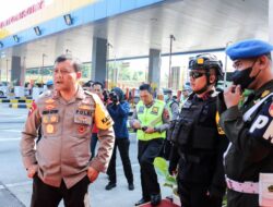 Amankan Mudik Nataru, Kapolda Jateng Cek Kesiapan Pos Terpadu Tol Kalikangkung