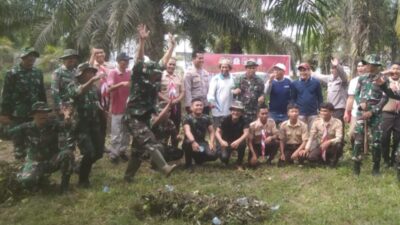 HUT Kodam II/Swj ke 78, Kodim 0428/MM Gelar Karya Bakti Pembersihan Sungai dan Selokan