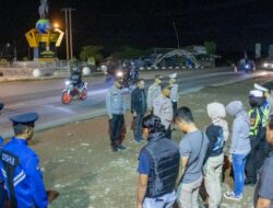Jaga Keamanan, Jelang Natal dan Tahun Baru Polres Pringsewu Lakukan Patroli Malam