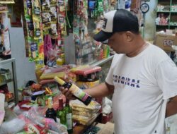 Polsek Kesesi Razia Warung-Warung yang Disinyalir Menjual Miras
