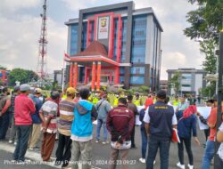 Polres Banyuasin Tidak Profesional Tangani Laporan, Massa Lembaga BPI KPNPA-RI Sambangi Mapolda Sumsel 