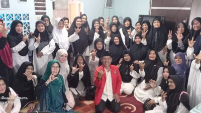 Sosialisasi Babel Beragama Ganjar Mafud Bersama Ibu-ibu Majlis Taklim Kelurahan Selindung