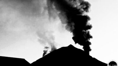 Dari Empat Desa Sebanyak 1.172 Warga Terdampak Erupsi Gunung Lewotobi di Evakuasi
