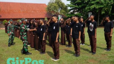 Pelajar SMA N 4 Kota Pekalongan di Gembleng TNI Dengan Pendidikan Karakter