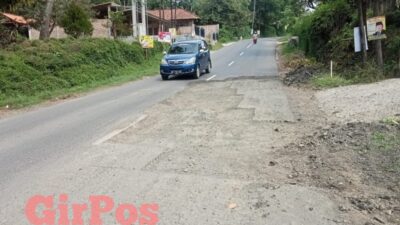 Kurang Pengawasan, Diduga Hasil Proyek Hotmix Ruas Jalan Pringsewu-Sukoharjo Kurang Maksimal