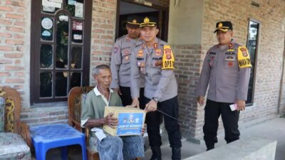 Cooling System Pemilu 2024, Polres Pringsewu Salurkan Puluhan Paket Sembako untuk Warga Kurang Mampu