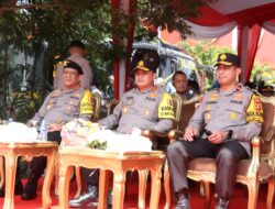 Kabaharkam Polri Saksikan Simulasi Atasi Demonstran Menjelang Persiapan Pengamanan Pemilu di Wilayah Polda Sumsel