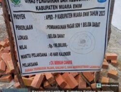 Belum Setahun Hasil Bangunan Pagar SDN 1 Belida Darat Roboh