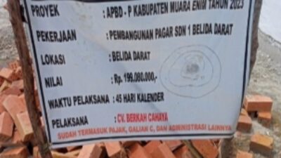 Belum Setahun Hasil Bangunan Pagar SDN 1 Belida Darat Roboh