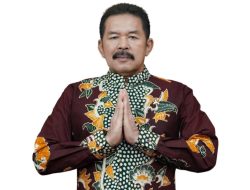 ST Burhanuddin: Hari Keagamaan Jatuh Bersamaan Menjadi Momentum untuk Memperkuat Toleransi Antar Agama