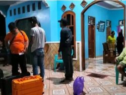 Ditinggal bekerja, rumah warga Dukuh Kiringan, Desa Canden, Kecamatan Sambi, Boyolali, Jawa Tengah dibobol maling.