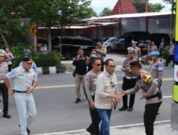Kakorlantas Polri Dampingi Menhub Kunjungan ke Pos Terpadu Ops Ketupat Candi