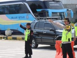 Polres Boyolali Terjunkan Pasukan Polwan Berikan Himbaun Pemudik