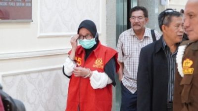 ZT Tersangka Dugaan Korupsi Penjualan Aset Yayasan Batang Hari Diserahkan