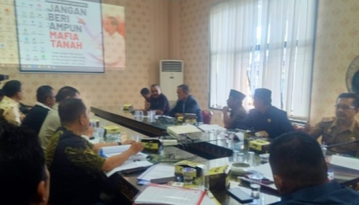 DPRD Pesawaran Siap Fasilitasi Penyelesaian Masalah Lahan 329 Hektar Secara Menyeluruh