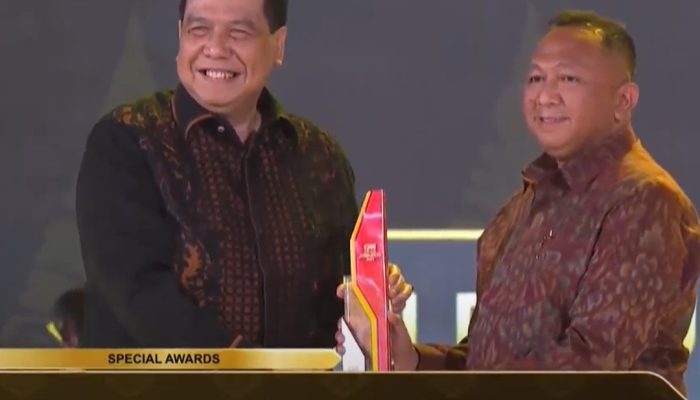 Kejati Bali Dr.Ketut Sumedana, S.H., M.H., Raih Best Justice Leadership CNN Award