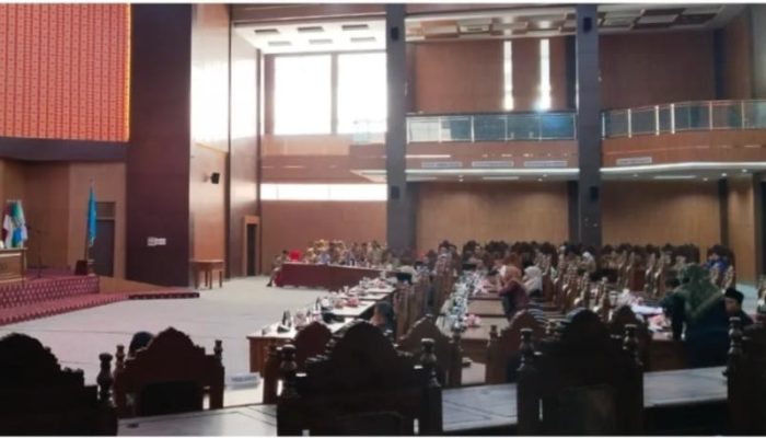Rapat Paripurna DPRD Lubuklinggau 12 Dewan Izin Tidak Hadir