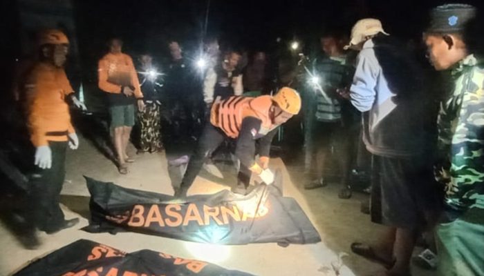 Tim SAR Gabungan Berhasil Temukan Empat Orang Tenggelam Akibat Jembatan Ambruk di Lalan