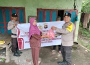 Pererat Kedekatan dengan Warga, Polsek Tanah Abang Gelar Bakti Sosial dan Salurkan Bansos