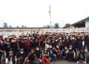 Peduli Kabut Asap, Forum Cakar Sriwijaya Bagikan 3.000 Masker Gratis kepada Warga Palembang
