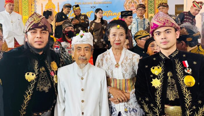 Sultan Iskandar Hadiri Dirgayusa Abhiseka Raja Klungkung ke-XII, Perkuat Persaudaraan Kerajaan Nusantara